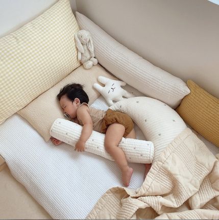 Multi-Function Cylindrical Baby Pillow – Detachable, Washable, Anti-Collision Cushion & Kids’ Throw Pillow