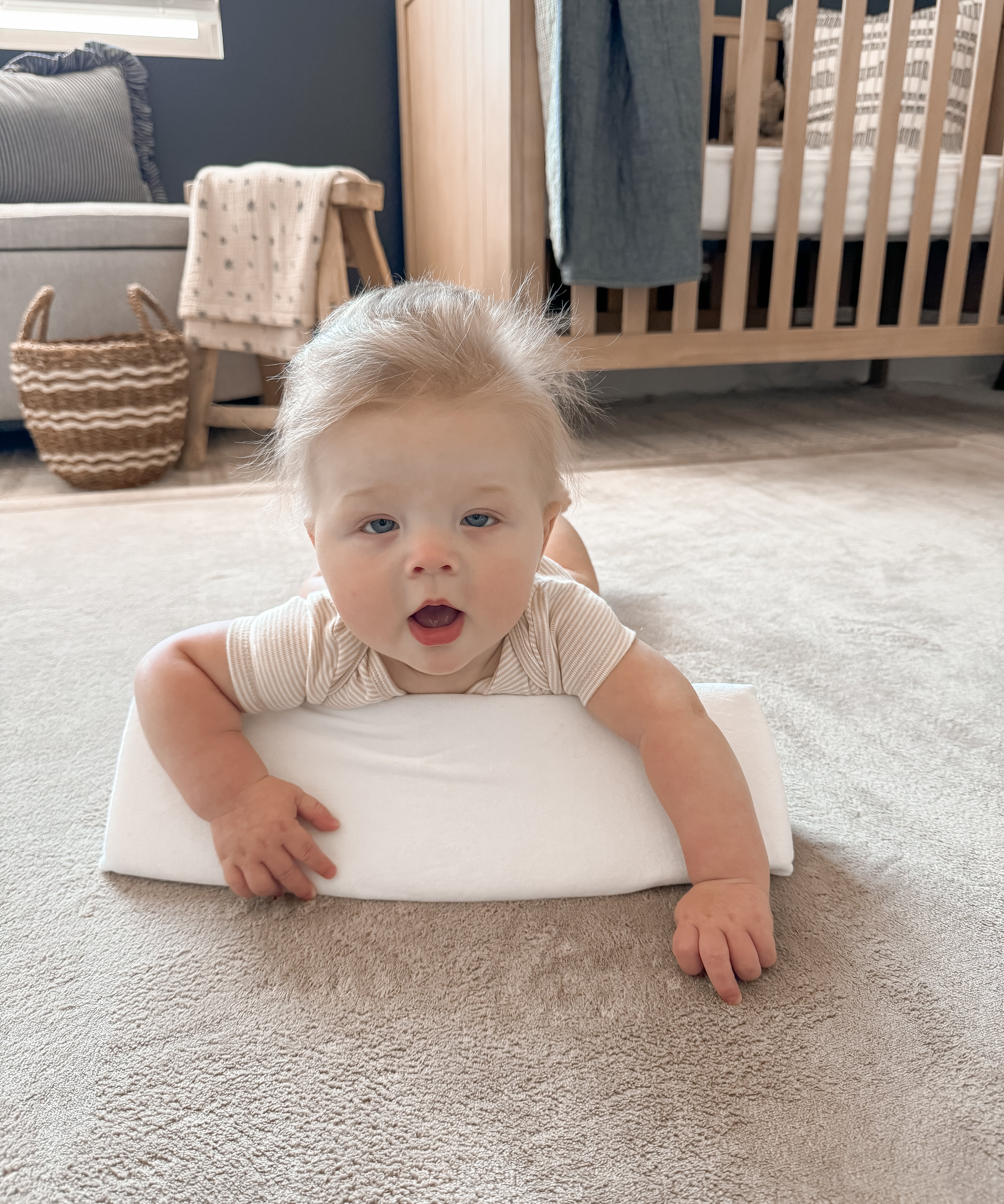 Baby Side Sleeper Weddge Adjustable Soft and Breathable Pillow