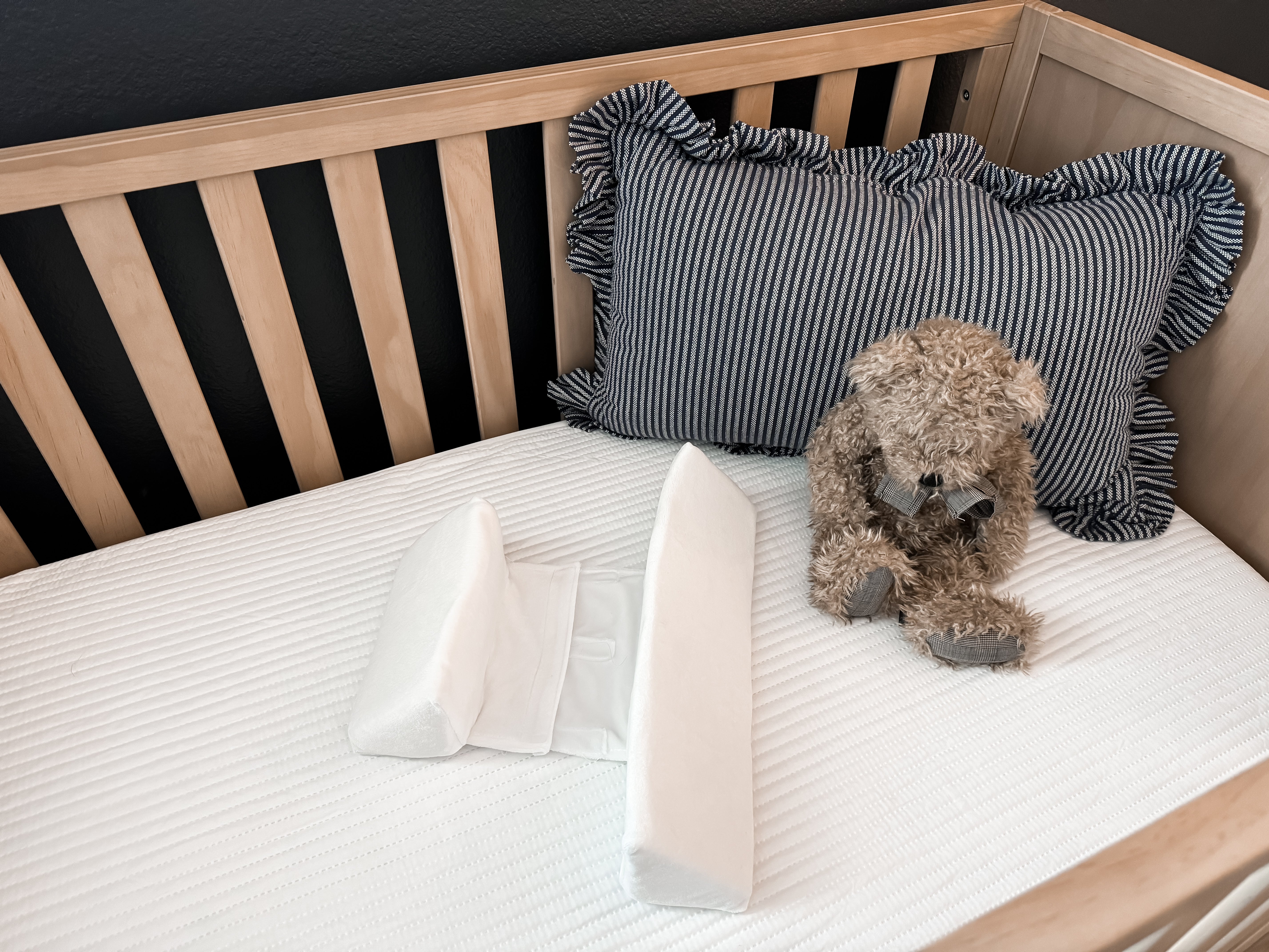 Baby Side Sleeper Weddge Adjustable Soft and Breathable Pillow