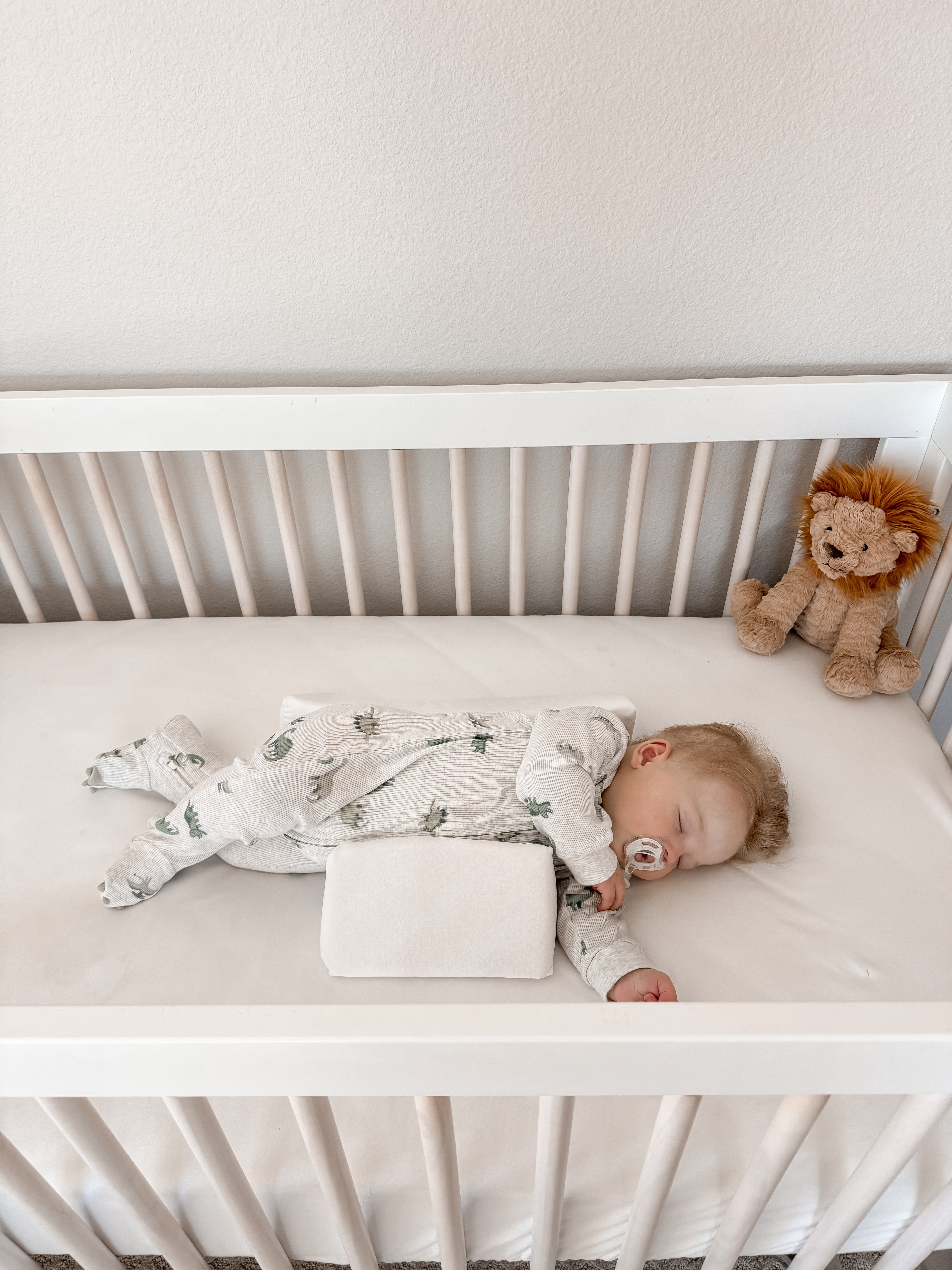 Baby Side Sleeper Weddge Adjustable Soft and Breathable Pillow