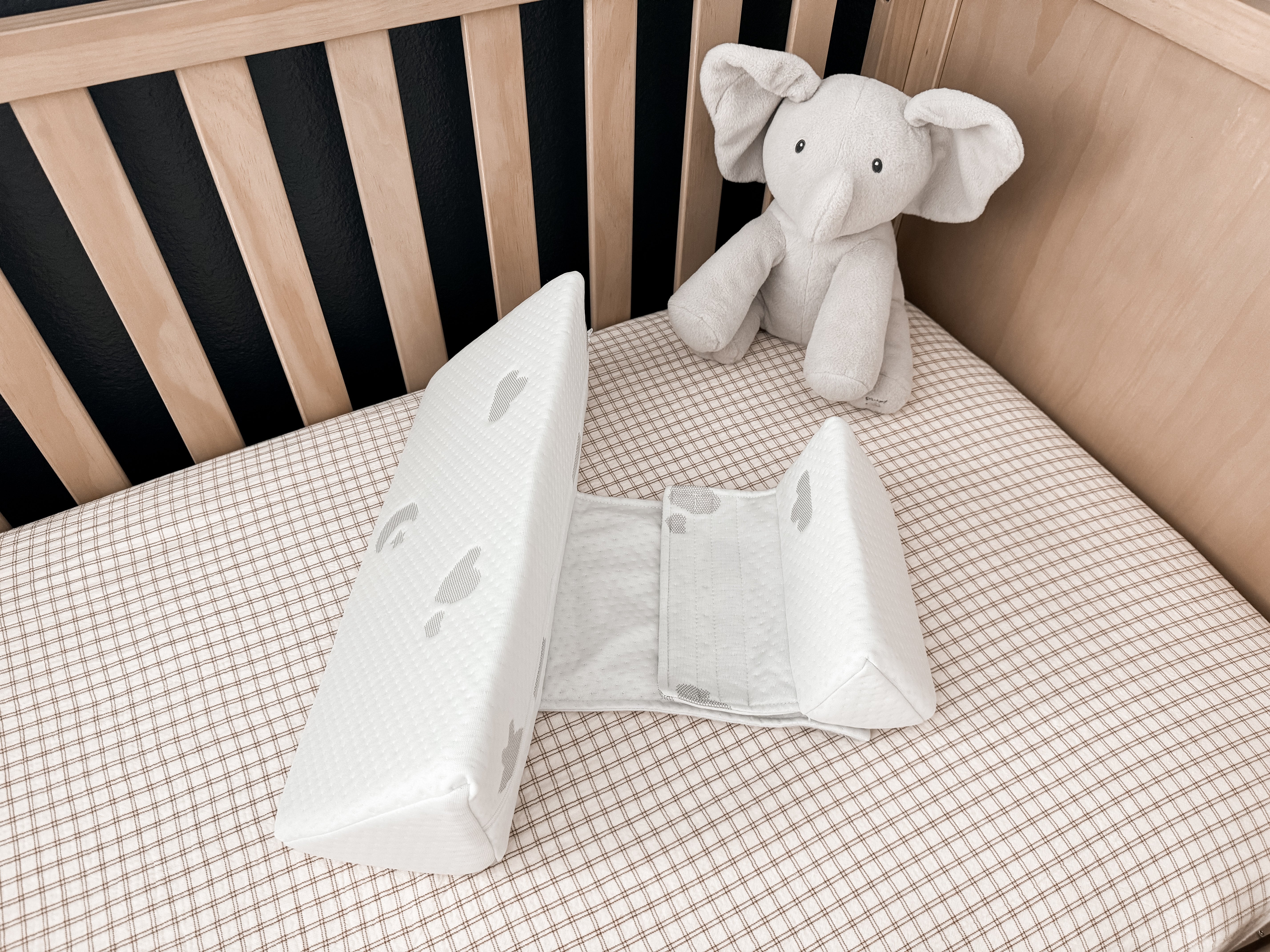 Baby Side Sleeper Weddge Adjustable Soft and Breathable Pillow